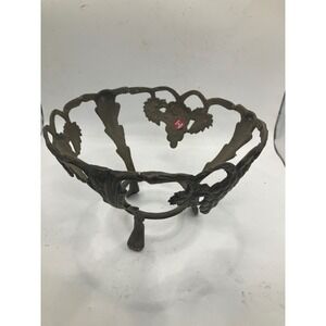 Vintage Metal Bowl Stand Ornate Fruit Dish Vine Leaf Design‎ Decor